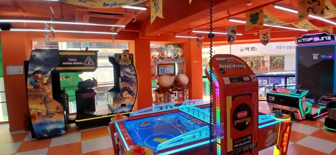 Arcade Photos