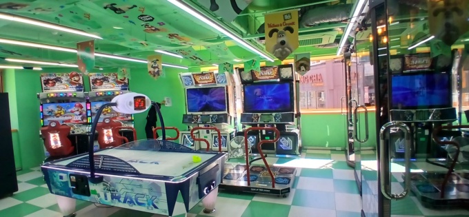 Arcade Photos