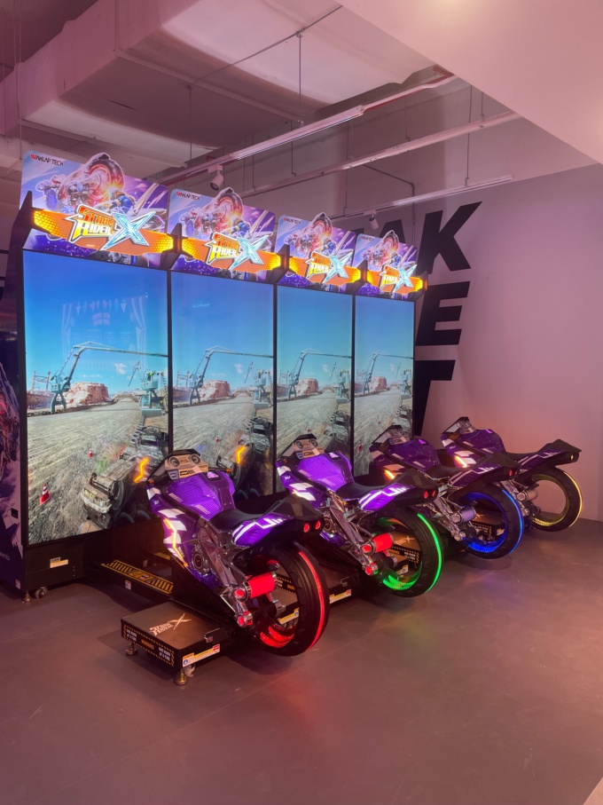Arcade Photos