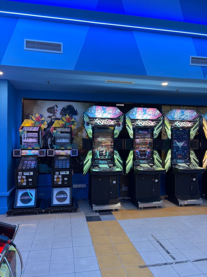 Arcade Photos