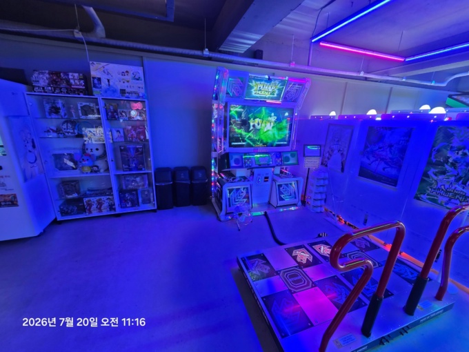 Arcade Photos
