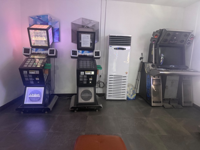Arcade Photos