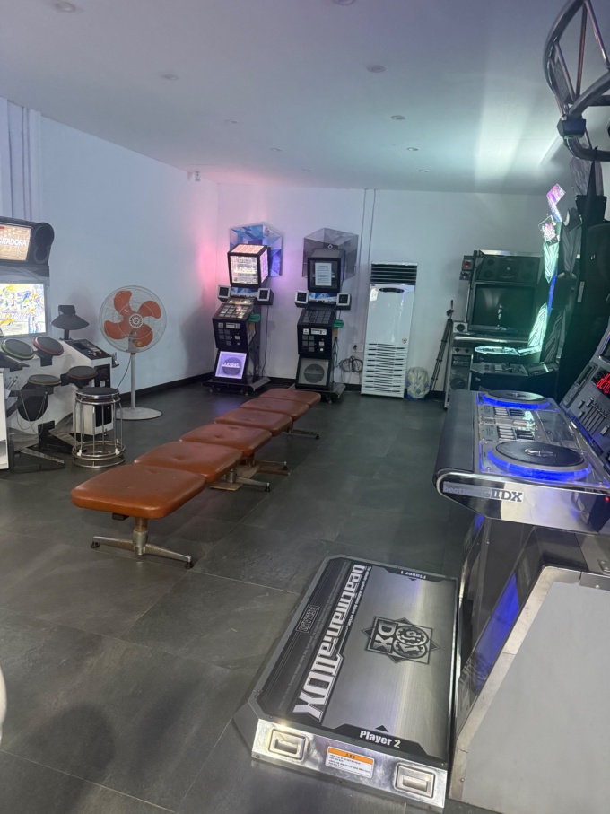 Arcade Photos