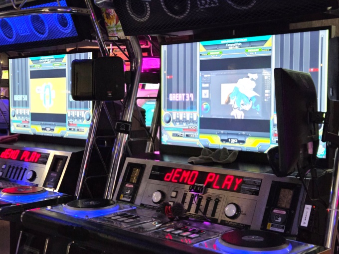 Arcade Photos