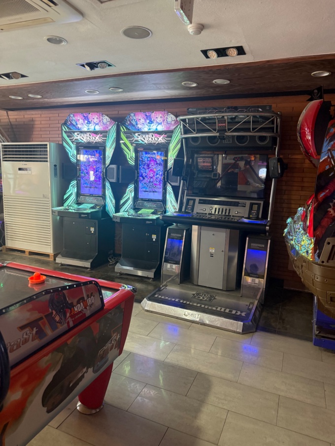 Arcade Photos