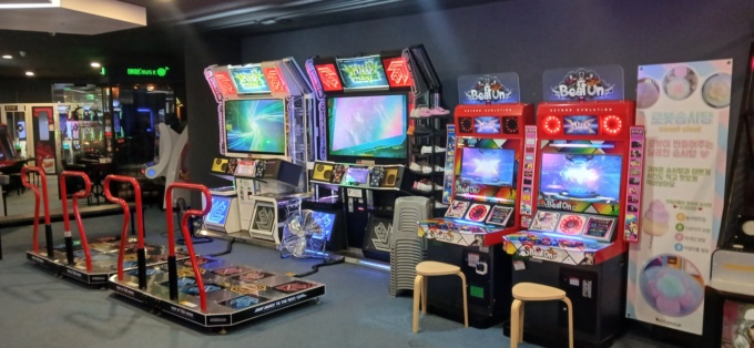 Arcade Photos