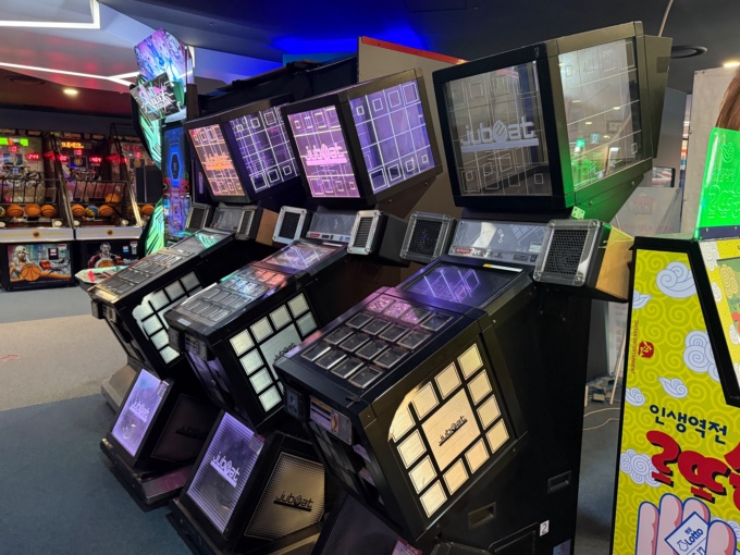 Arcade Photos