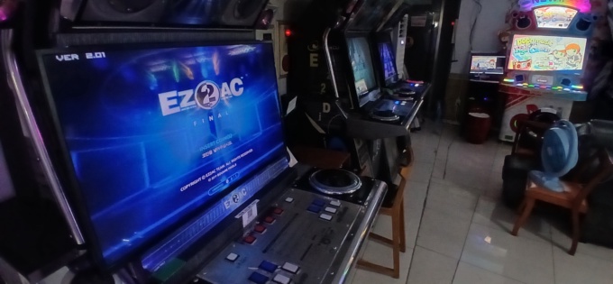 Arcade Photos