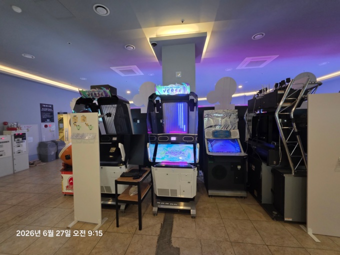Arcade Photos