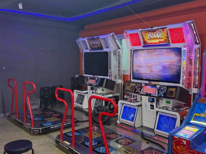 Arcade Photos