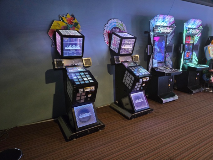 Arcade Photos
