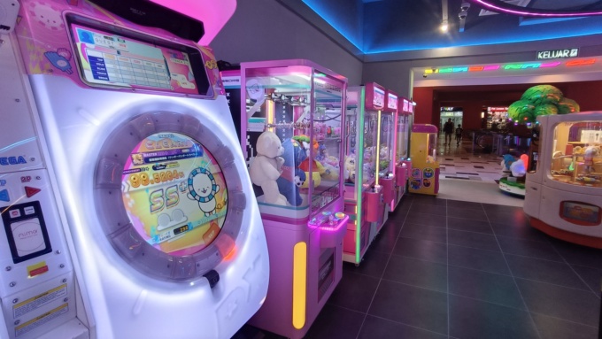 Arcade Photos