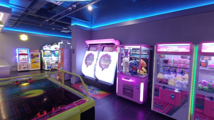 Arcade Photos